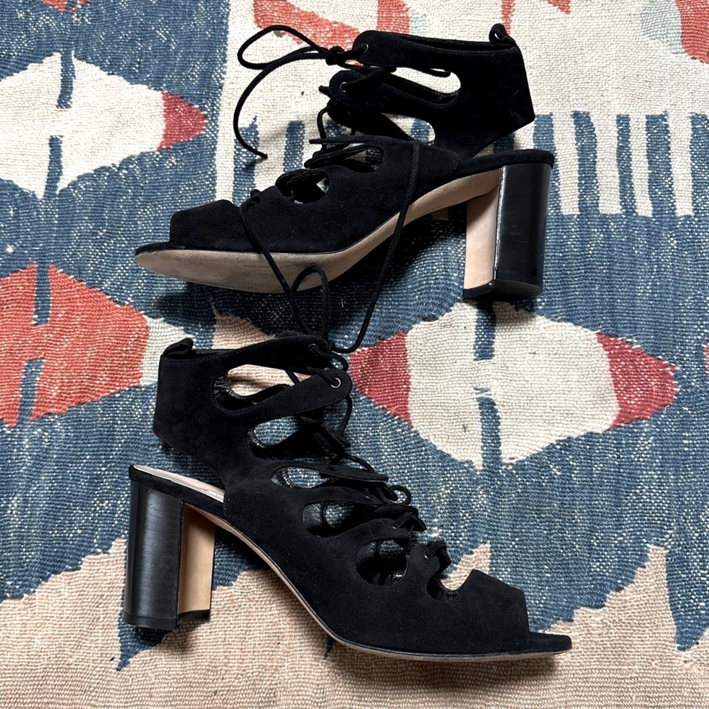 Manolo Blahnik Attal Black Suede Gladiator Lace-up Heeled Sandals - Like new